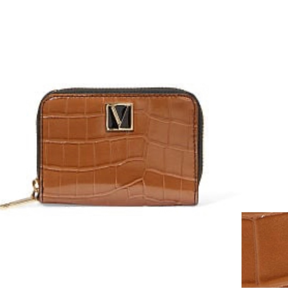 Victoria’s Secret The Victoria Small Wallet Zip Closure In Croc Colorblock